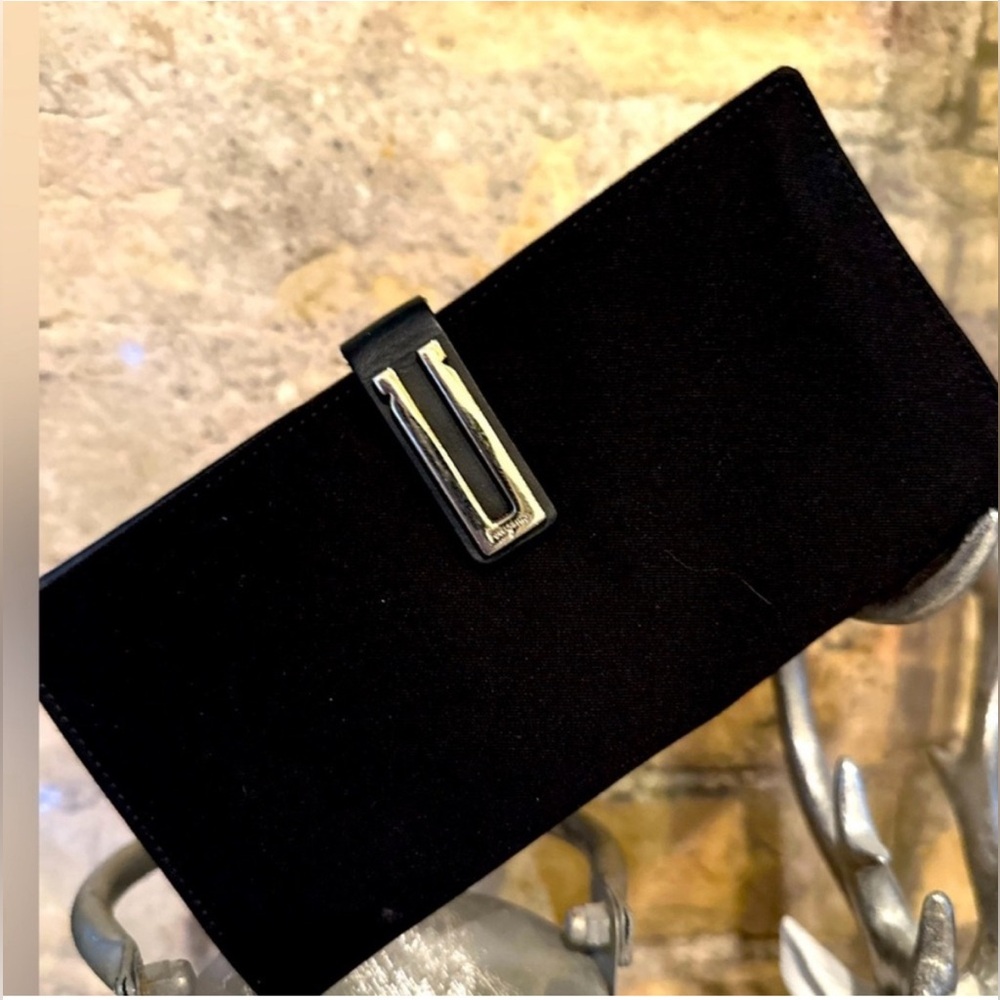 Salvatore Ferragamo black walker leather interior